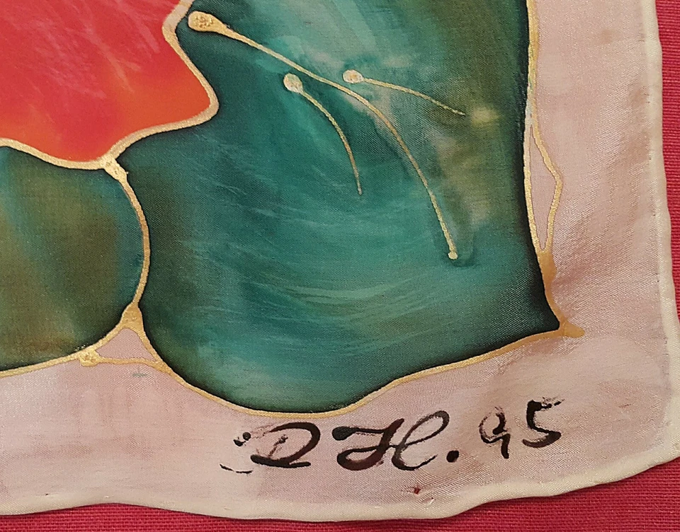 LENÇO VINTAGE PINTADO À MÃO ASSINADO ARTE FLORAL PAPOULAS SEDA BRANCA 35" QUADRADO - Imagem 3 de 4