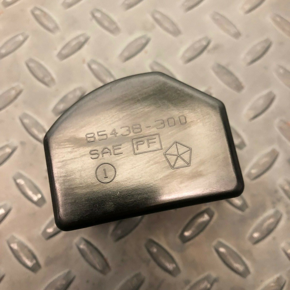Chipped 97-01 Jeep Ashtray Cherokee XJ Ash Tray Insert S22