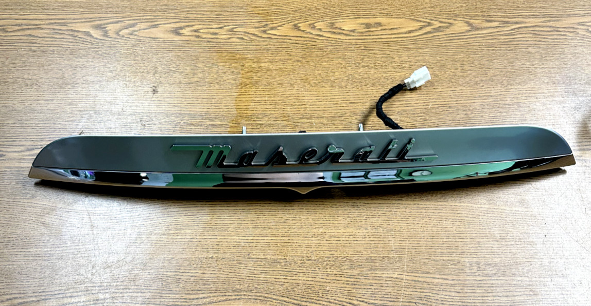 2014-2022 Maserati Ghibli Trunk Deck Lid License Lamp Molding Cover Trim Panel