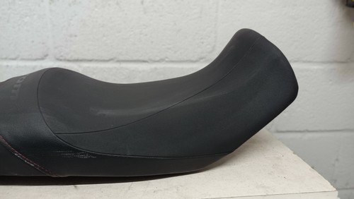 Suzuki V-strom 650 Seat DL650 Vstrom Saddle 12-16 45100-11J00-KCJ Std Height - Picture 7 of 12