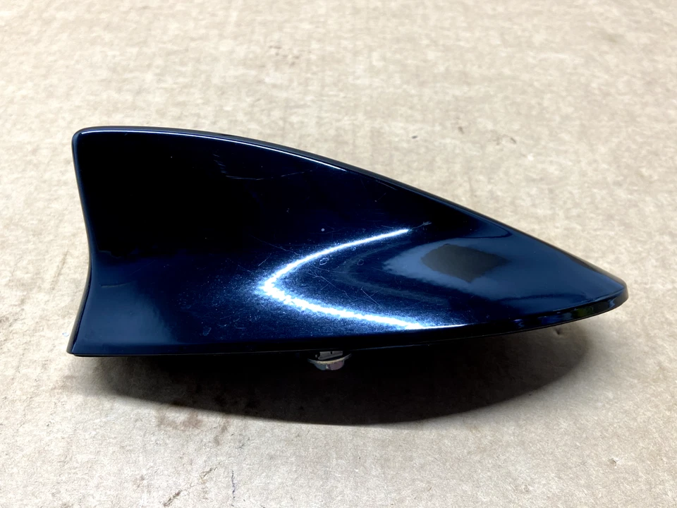 Antena de rádio 14-16 Lexus IS250 IS350 barbatana de tubarão teto PO24 - Imagem 2 de 4