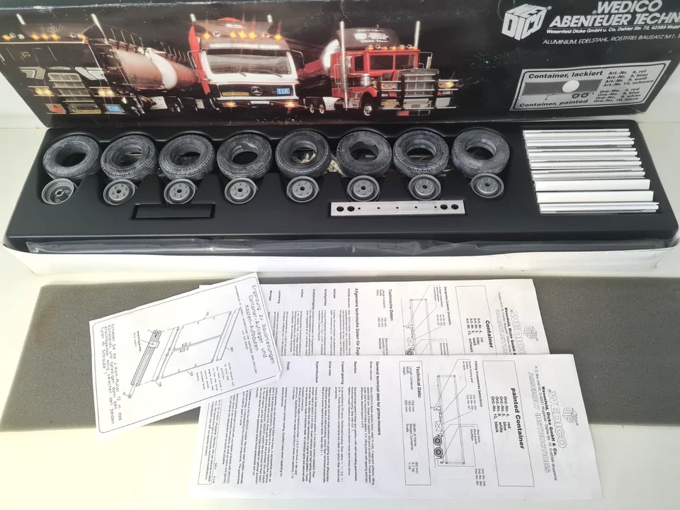 Wedico Modellbausatz Container Auflieger weiß Nr. 9 - Scale 1:16 - Bild 4 von 4