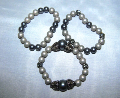 Vera Wang Set Stretch Bracelets Smoky Taupe Blue Rhinestone