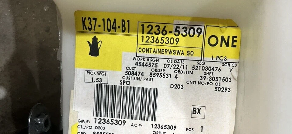 GENUINO GM 12365309 NUEVO Pontiac Grand Am depósito de lavadora de parabrisas 1999-2005 Foto 2 de 3