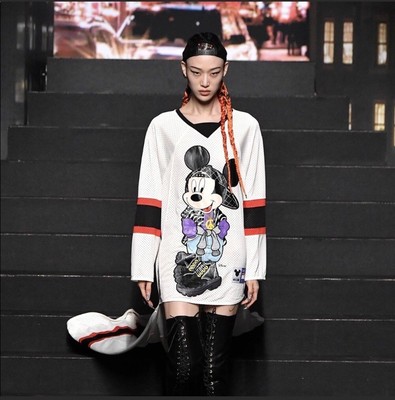 h&m moschino mickey