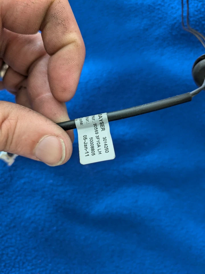 Infiniti fx35 qx70 OEM puerta trasera izquierda pellizco táctil cierre sensor cable embellecedor maletero Foto 3 de 4