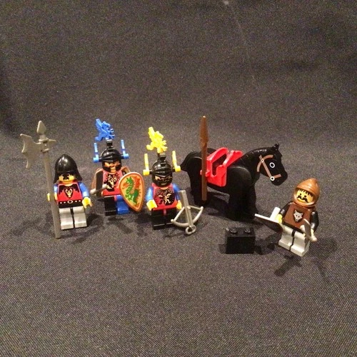 Vintage Lego Castle Set 6105 Medieval Knights 1993 - 100% Complete!  NO BOX