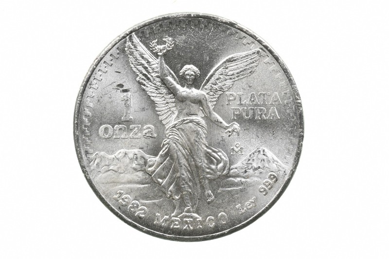 1982 Mexico 1 Onza Libertad .999 1 Oz Silver *0910