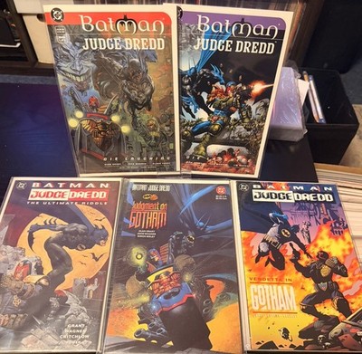 BATMAN JUDGE DREDD DIE LAUGHING #1-2 SET + JUDGEMENT GOTHAM/ U RIDDLE/ Vendetta