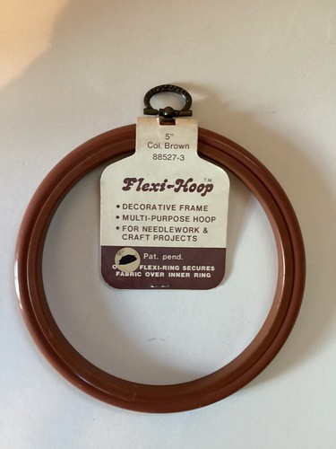 Vintage Flexi-hoop BROWN 5” Needlework Hoop/frame W/Metal Hanger Taiwan 88527-3