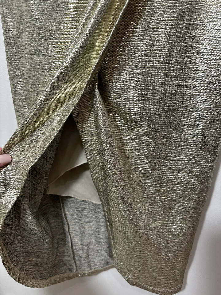 Vestido de Coquetel Davids Nupcial Metálico Dourado Tamanho 2 Festa Novo com etiquetas - Imagem 3 de 4