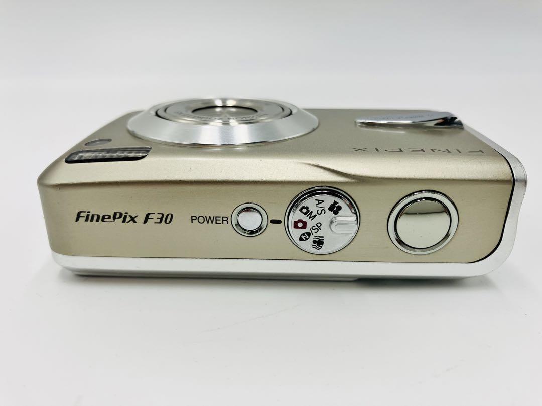 Fujifilm Finepix F30 3X With Battery Compact Digital Camera C3199