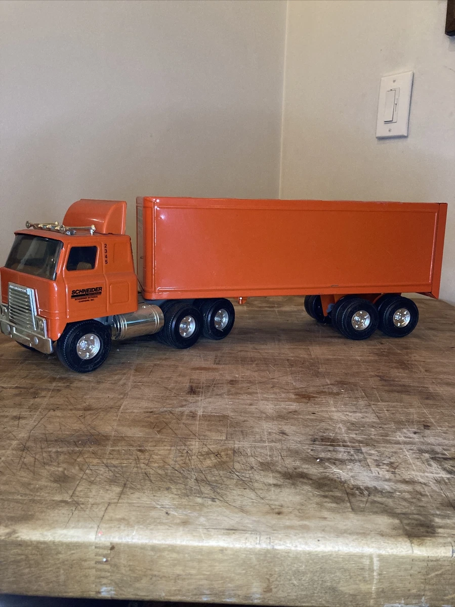 Vintage ertl semi trucks hotsell