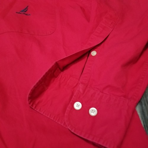 Nautica Classic Fit Shirt Men Medium Solid Red Long Sleeve Button Down Preppy - Picture 2 of 15