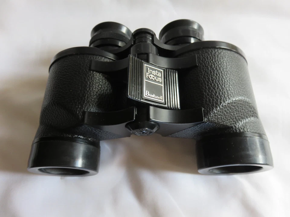 VINTAGE BUSHNELL BINOCULAR SPORTVIEW  INSTA-FOCUS 7X35 WITH CASE,BOX &DIRECTIONS - Image 3 of 4