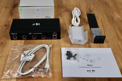 SCREEN INNOVATIONS TRO.Y 2 WIRED & WIRELESS IP/POE CONTROL GATEWAY