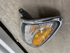 Oem 2001 2004 Toyota Tacoma Turn Signal Driver Left Side Marker Corner Light 02
