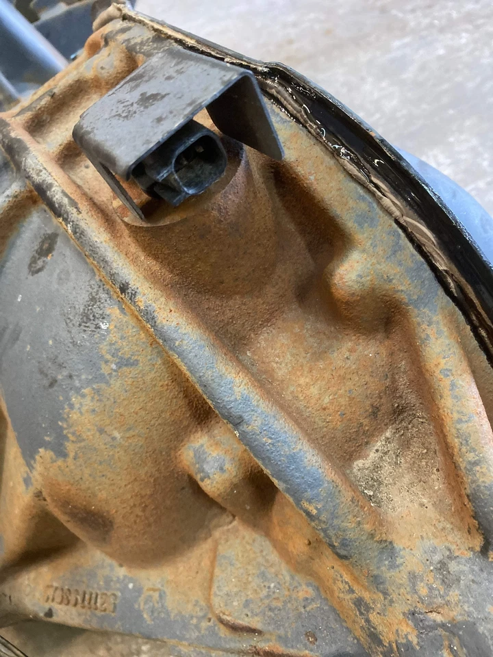 Chrysler 8.25 LSD 3.73 Complete Axle Jeep Grand Cherokee, Commander (06-10) Foto 4 de 4