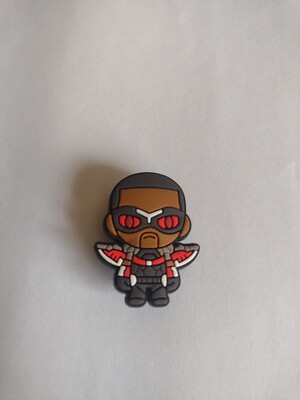 Jibbitz Krokodilschuh Charm Marvel Avengers Falke