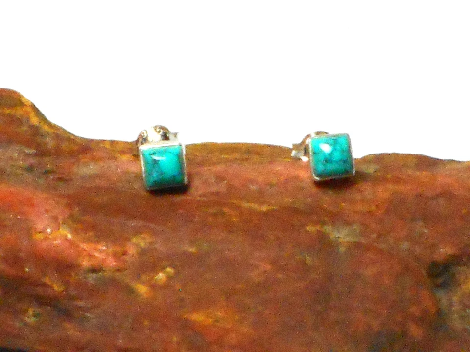 Small Square Blue TURQUOISE  Sterling  Silver  925 Gemstone Stud Earrings - 4 mm - Image 3 of 4