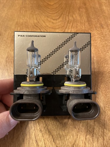 PIAA HB4 super white halogen bulbs Part 19606 New Open Box Twin Pack - Picture 4 of 5