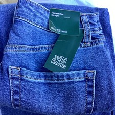 Women's Wild Fable High Rise Straight Jeans Medium Wash Size 0S