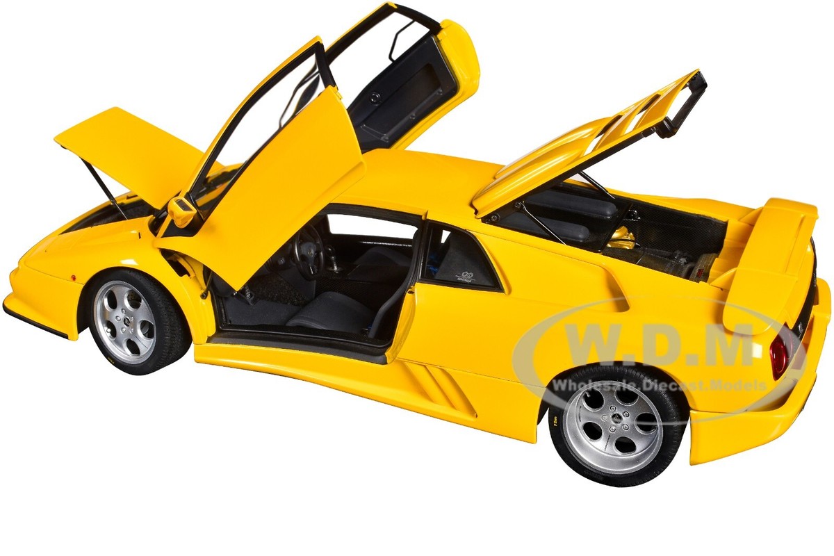メリーイエロー Vintage Yatming #1077 Yellow 1980 Chevy Camaro Z28 1/64 Diecast