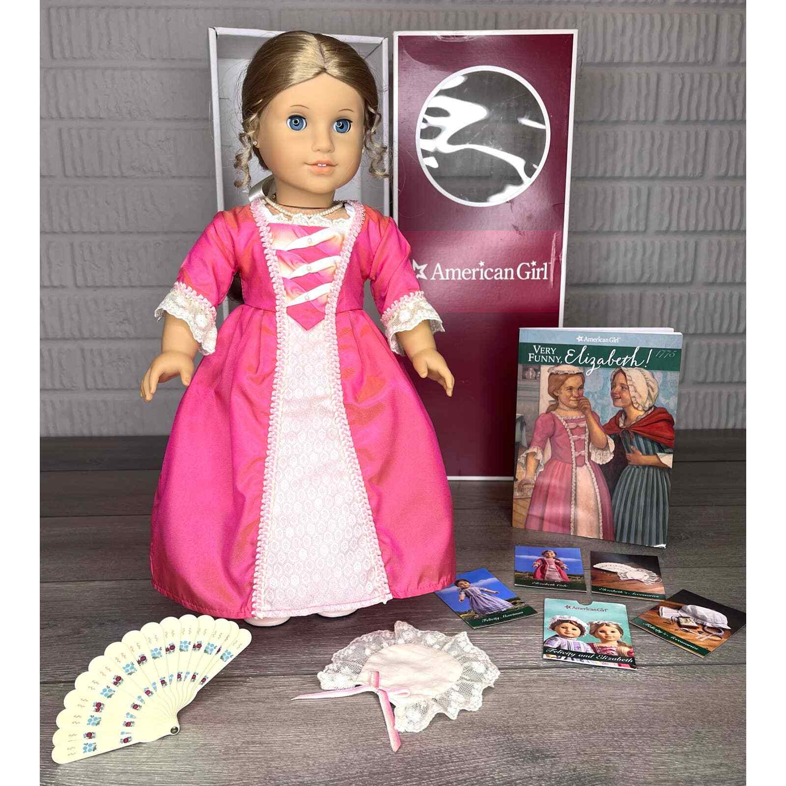 American Girl Doll ELIZABETH + ACCESSORIES Necklace Cap Book Felicity