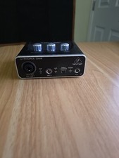 Behringer U-phoria Um2 Single Channel Audio Interface - Black (barely Used)