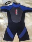 Nalu WaveWare SURFING SHORTY WETSUIT 22”Childs 3-4 BLACK & BLUE Beachwear