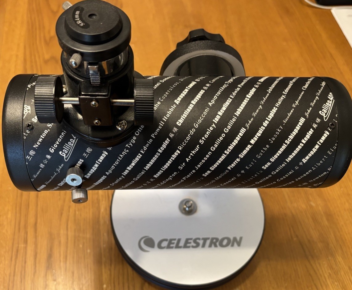EUC Celestron FirstScope Reflector Telescope Dobsonian Table