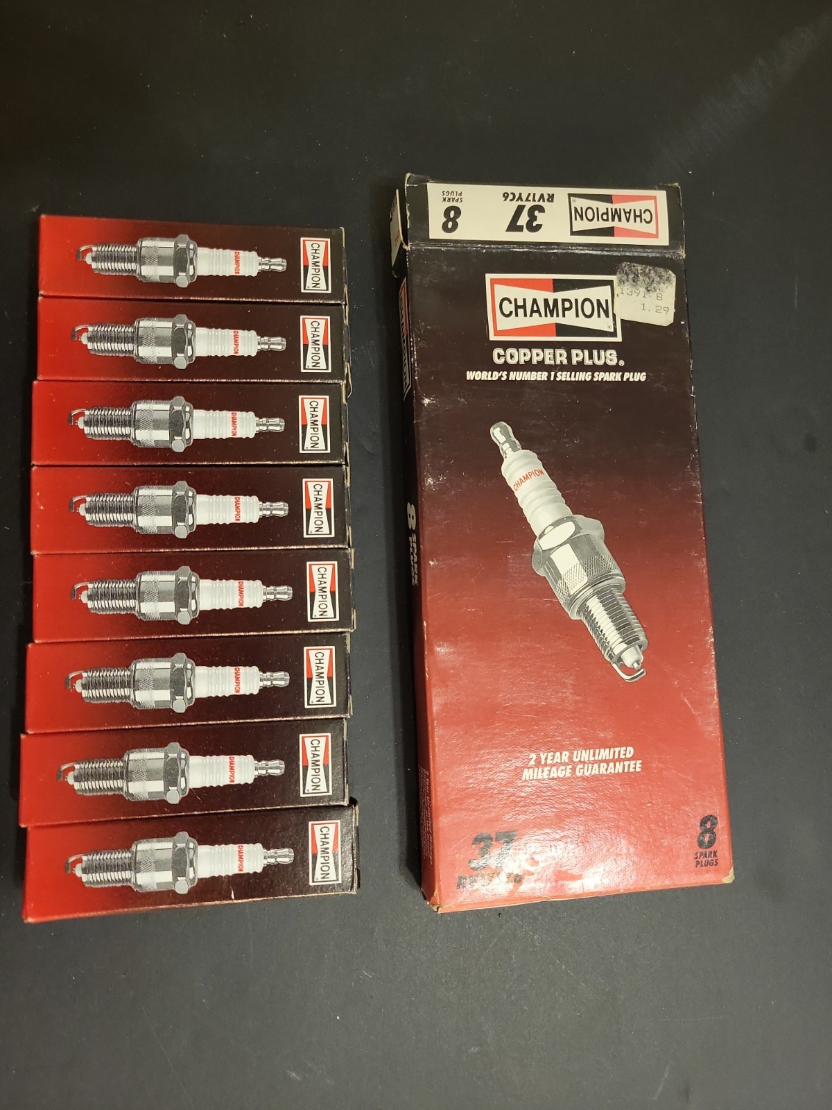 Champion RV17YC6 Copper Plus Resistor Spark Plugs 8-Pack NOS USA New Old Stock 