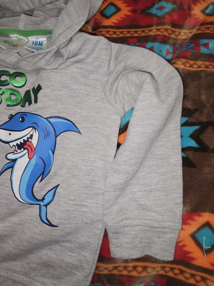 Sudadera con capucha Taco Tuesday 18 meses Foto 4 de 4