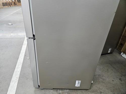 Fisher Paykel RF135BDRUX4 25" Stainless CD Bottom-Freezer Refrigerator #114938 - Picture 5 of 12