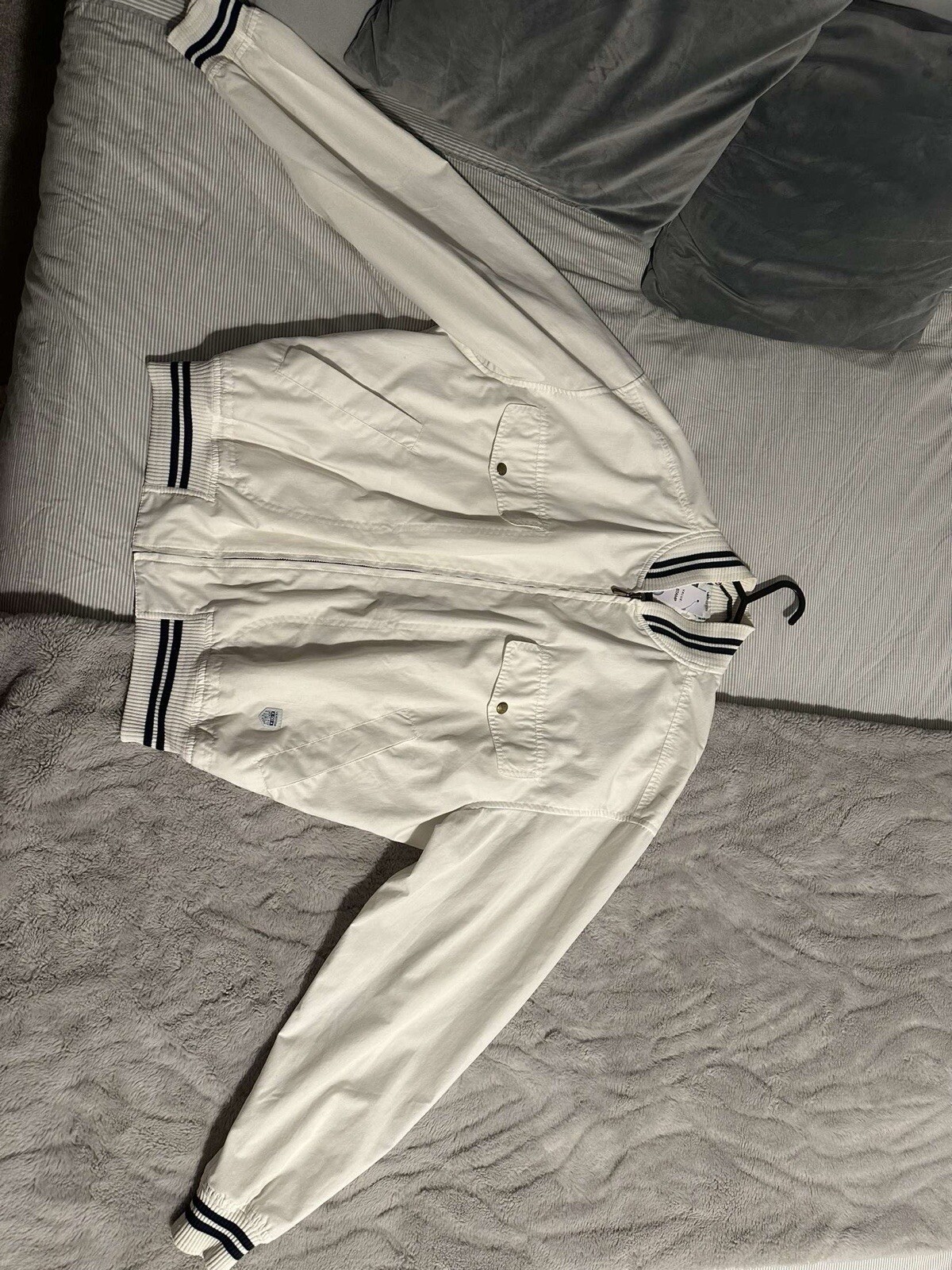 Picture 11 of 14