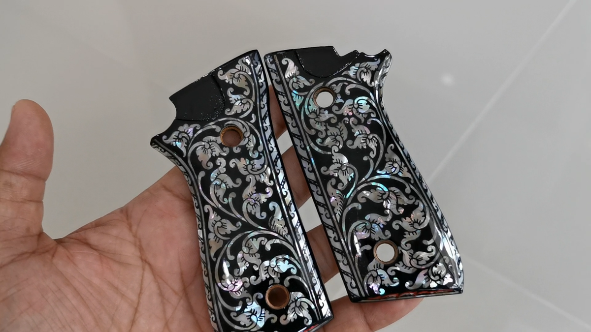 TAURUS PT 92 99 917 GRIPS FULL SIZE DECOCKER BLACK FLOWER ART
