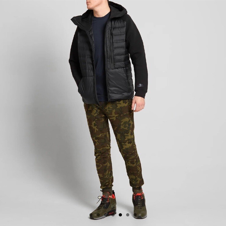Nike Aeroloft ジャケット L ブラック Nike Aeroloft Jacket | Runnerinn