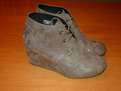TOMS Kala Desert Wedge Bootie Size 5.5M - 第 1/9 張圖片