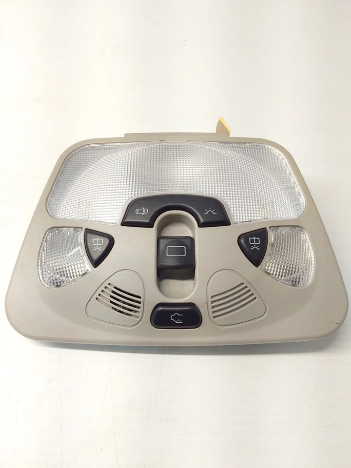 Lámpara de luz domo consola superior interior Mercedes-Benz 2005 C230 OEM ~A2038201 Foto 3 de 4