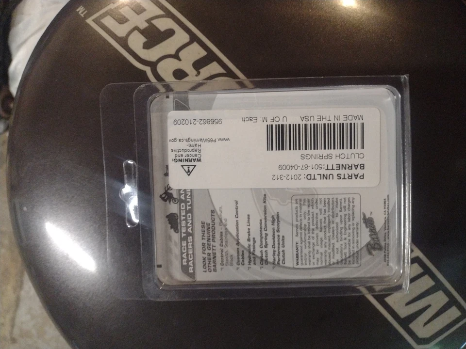 Muelles de embrague Barnett Performance - Juego de 4 501-87-04009 Suzuki Foto 2 de 3