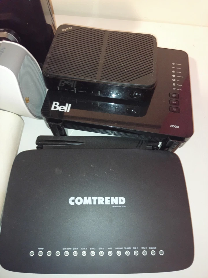 MODEM ROUTER DVR LOT, BELL, COMTREND - Image 4 of 4