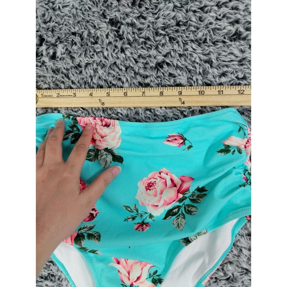 Foto 5 di 9