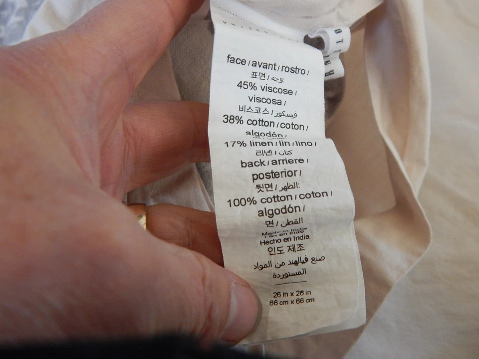 2 Gray & Cream Paisley POTTERY BARN 27 x 28 Euro Shams! - Image 3 of 4