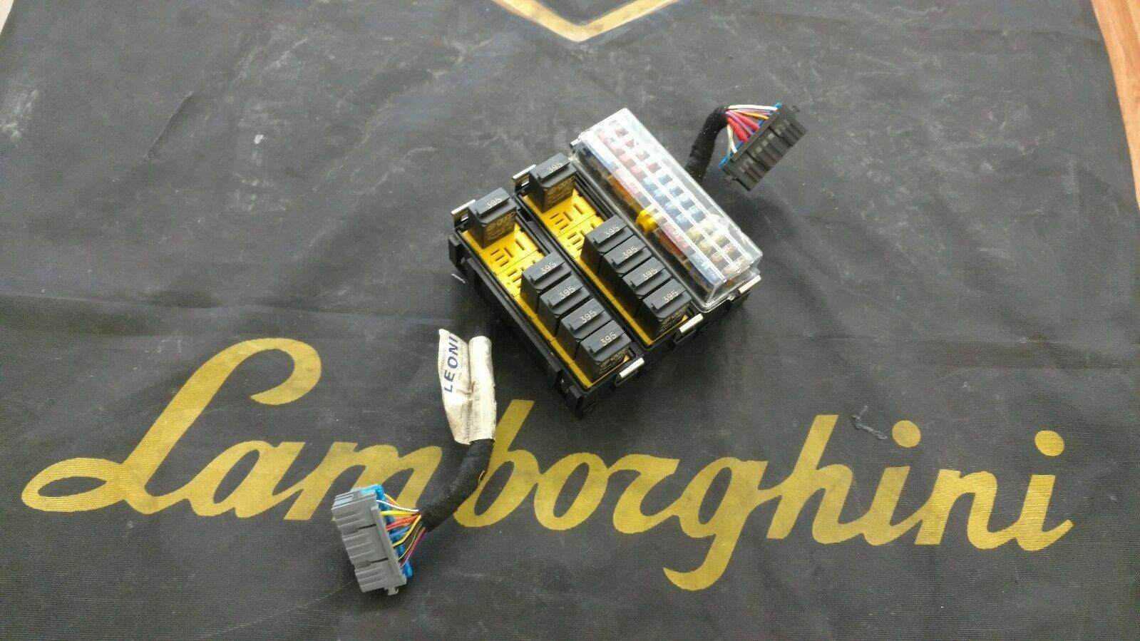 LAMBORGHINI GALLARDO ENGINE FUSE BOX UNIT OEM 407971258 FROM 2005 CAR