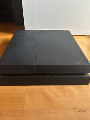 Sony PlayStation 4 500GB Spielkonsole - Schwarz (CUH-1004A)
