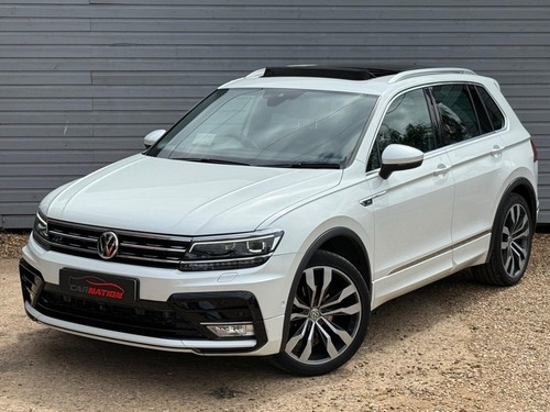 2016 Volkswagen Tiguan 2.0 TDI BlueMotion Tech R-Line DSG 4Motion Euro 6 (s/s) 5 - Picture 11 of 24