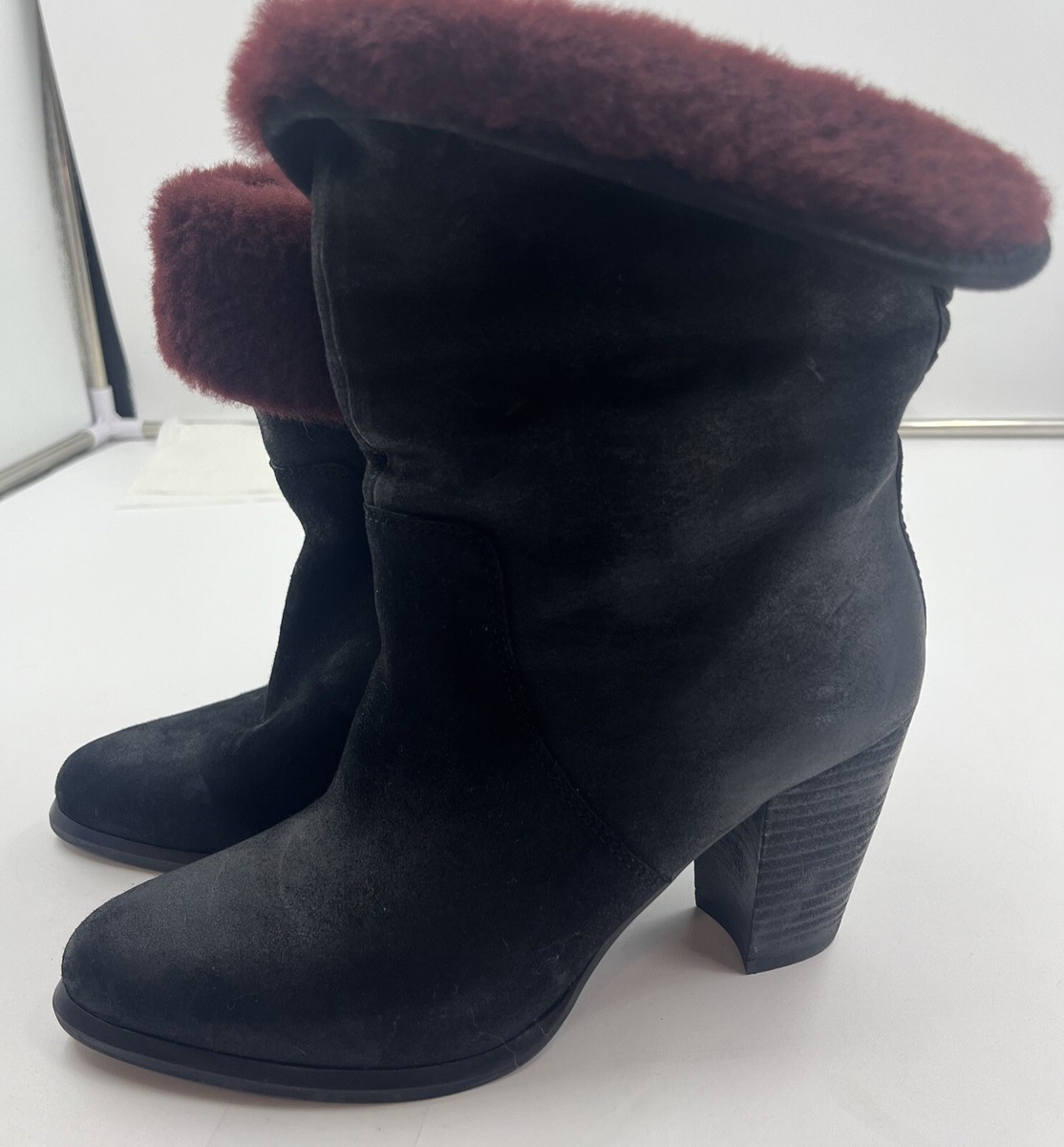 UGG Womens Layna Genuine Shearling Cuff Leather BOOTS UGG Womens Layna Genuine Shearling Cuff Leather BOOTS