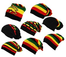 ITZU Co.Rasta gestreifte Mütze Löwe von Judah Slouch zum Anziehen.