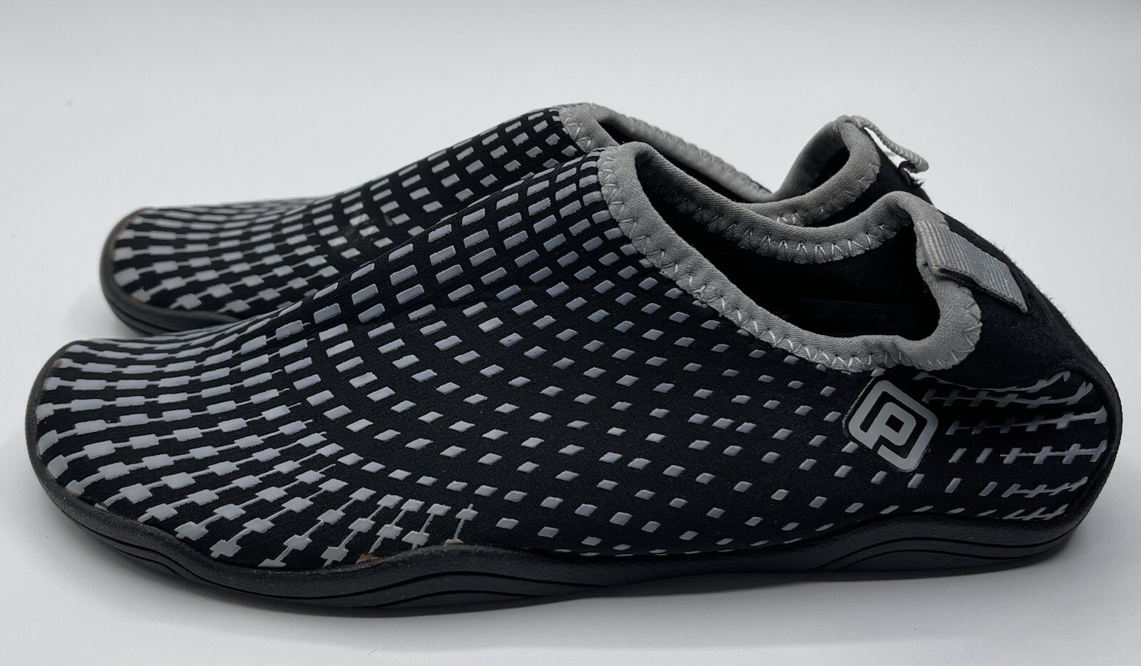 Dream Pairs Shoes Womens Size 6 Quick Dry Water Shoes Low Top Slip On Stretch