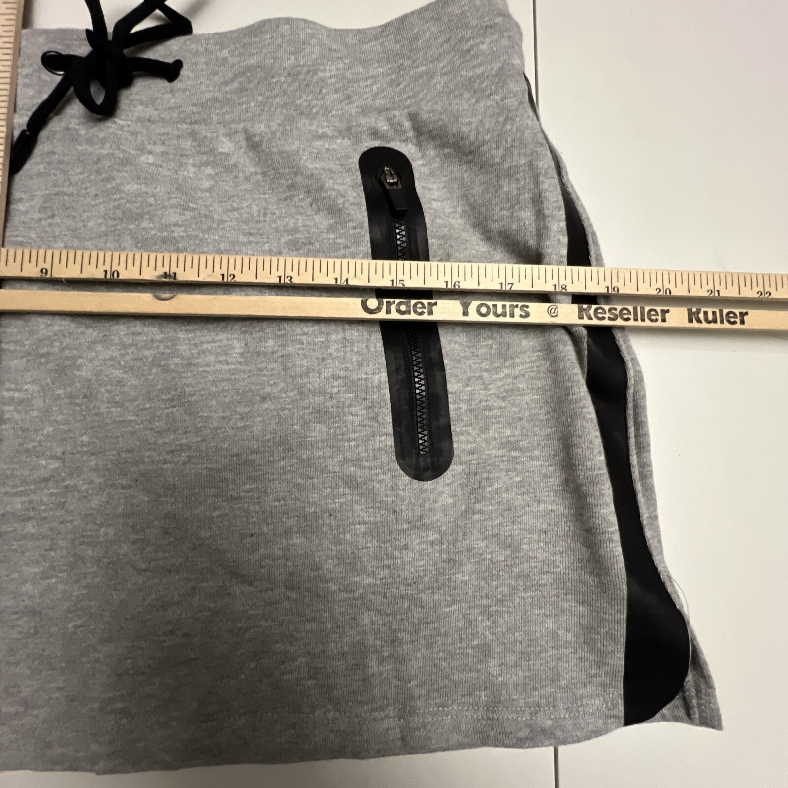 Fabletics "Amara" Heathered Grey Zipper Pockets S… - image 5